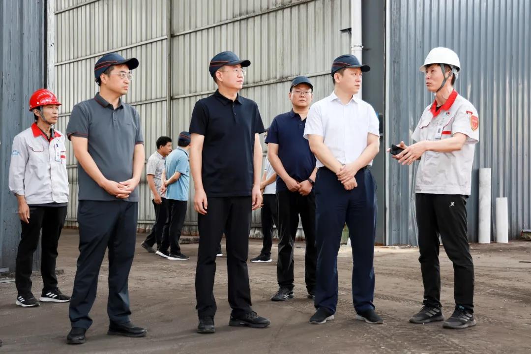 市委常委、副市長、翼城縣委書記王淵到華翔（翼城）新材料科技園現場辦公